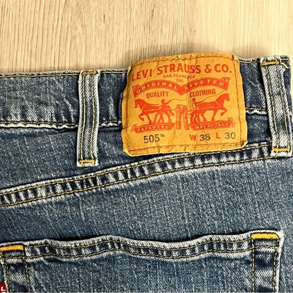 Levi's 505 Regular Fit Jeans Fremont Drop Shot Medium Wash Stretch Sz W38 x L30
